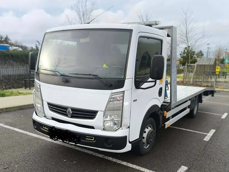 Le camion plateau de Passe-Partout